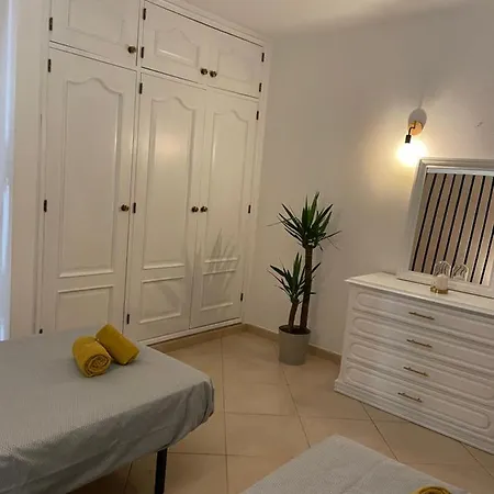 Travellers Guest house