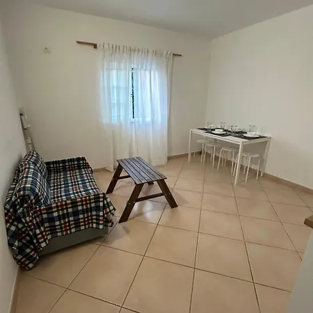 Guest house Travellers *
