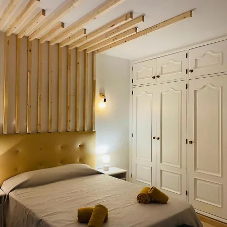 בית הארחה Travellers לאגוּ‏ש