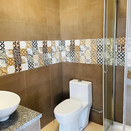 בית הארחה Travellers *